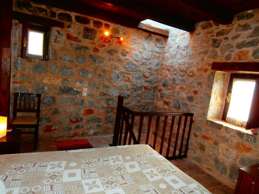 Hotel Pirgoi Edem Pírgos Dhiroú Habitación foto