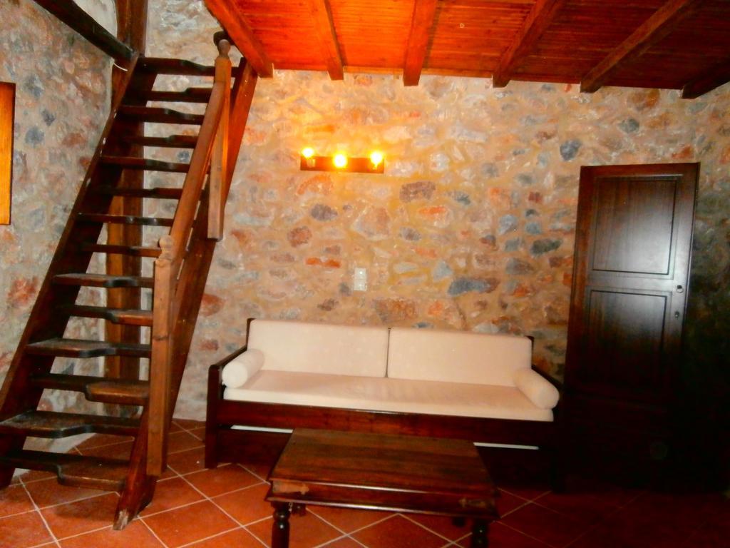 Hotel Pirgoi Edem Pírgos Dhiroú Habitación foto
